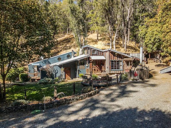 751 Mule Gulch Rd, Douglas City, CA 96024