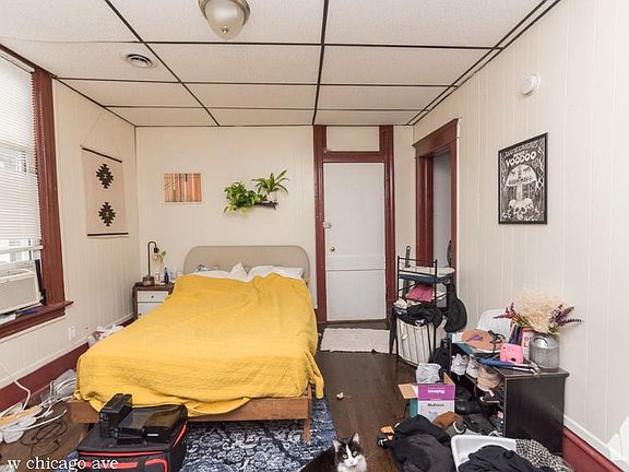 2nd image of 1461 W Chicago Ave #1326