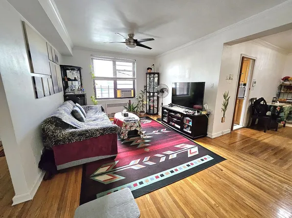 113-15 34th Ave #5C, Corona, NY 11368