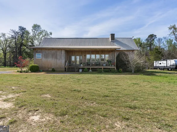 1725 Watermelon Rd, Tennille, GA 31089