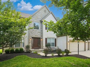 3234 Walkerview Dr, Hilliard, OH 43026