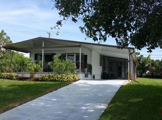 7078 SE Bluebird Cir, Hobe Sound, FL 33455