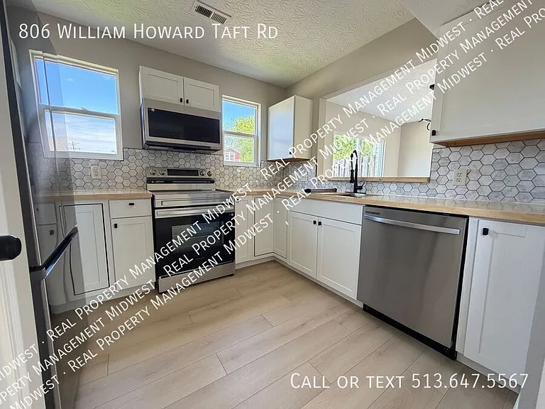 806 William Howard Taft Rd — Photo 2
