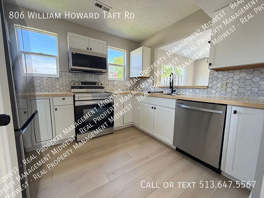Building Photo - 806 William Howard Taft Rd