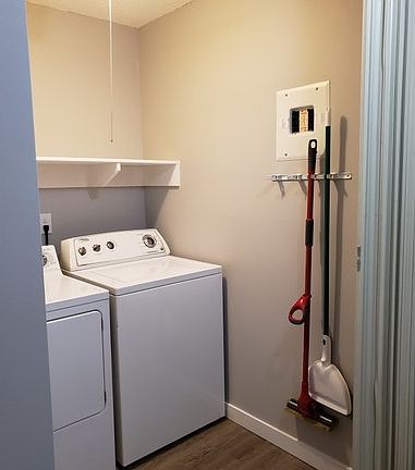 3rd image of 10838 108th St NW