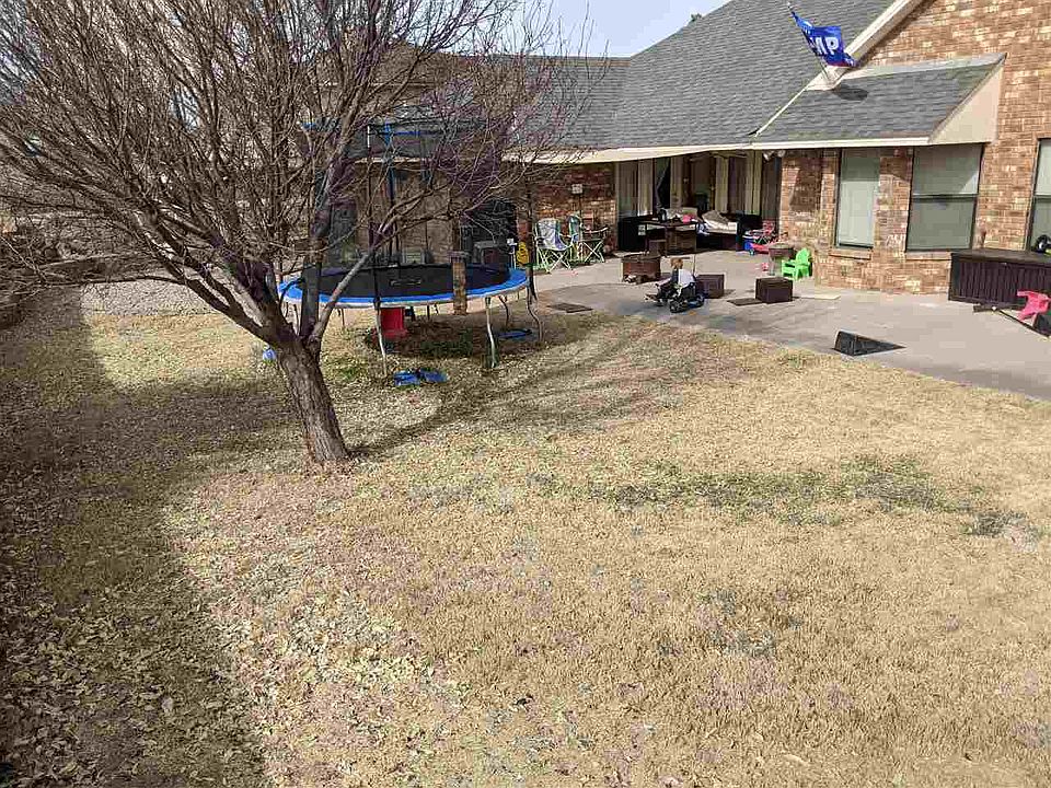 2nd image of 723 Eagle Dr