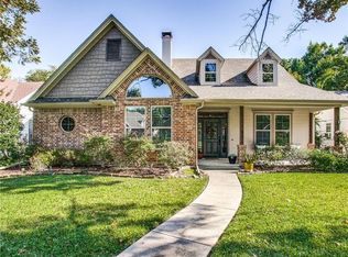9028 Forest Hills Blvd, Dallas, TX 75218