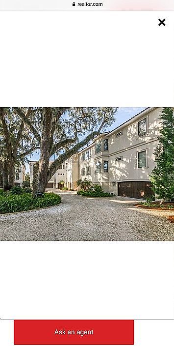 2nd image of 1100 Prince Ln #1100