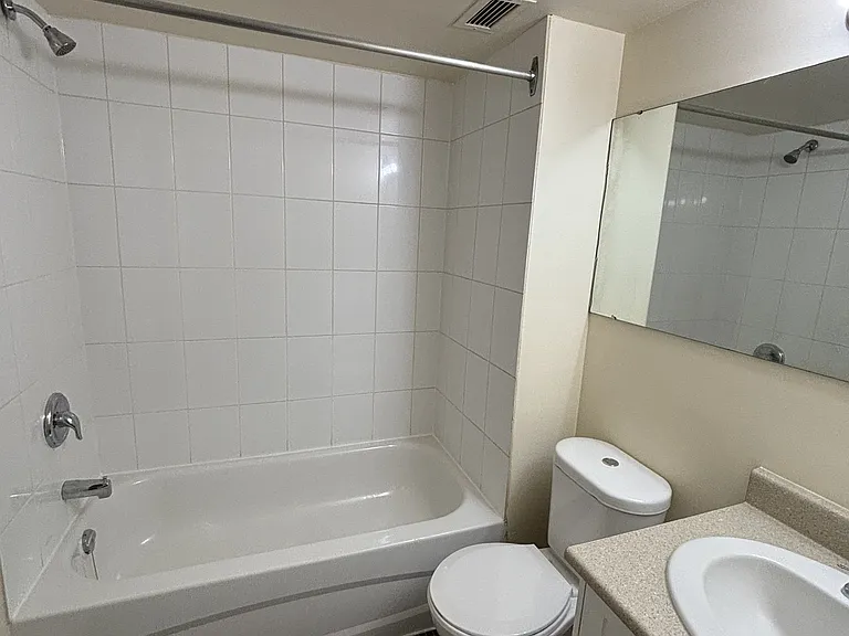 70 McEwen Ave #404 — Photo 13