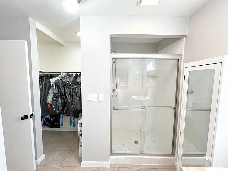 Primary bath with other closet