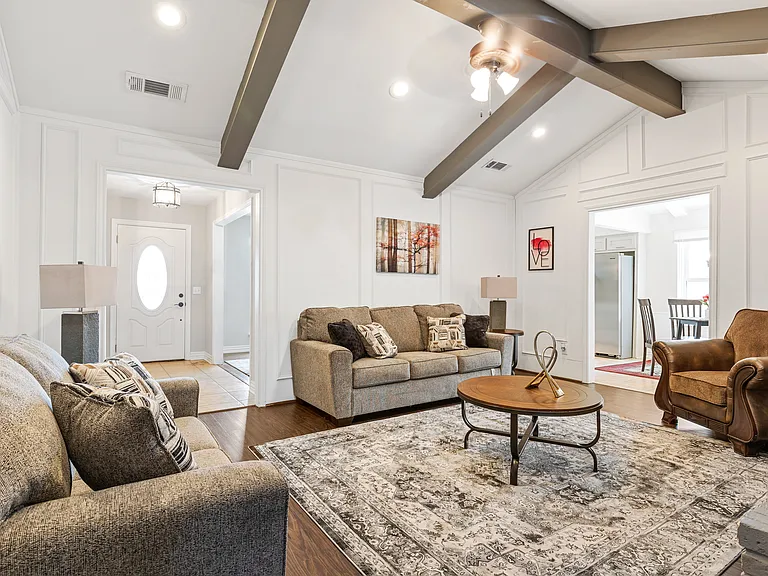 2937 Shalimar Dr — Photo 33