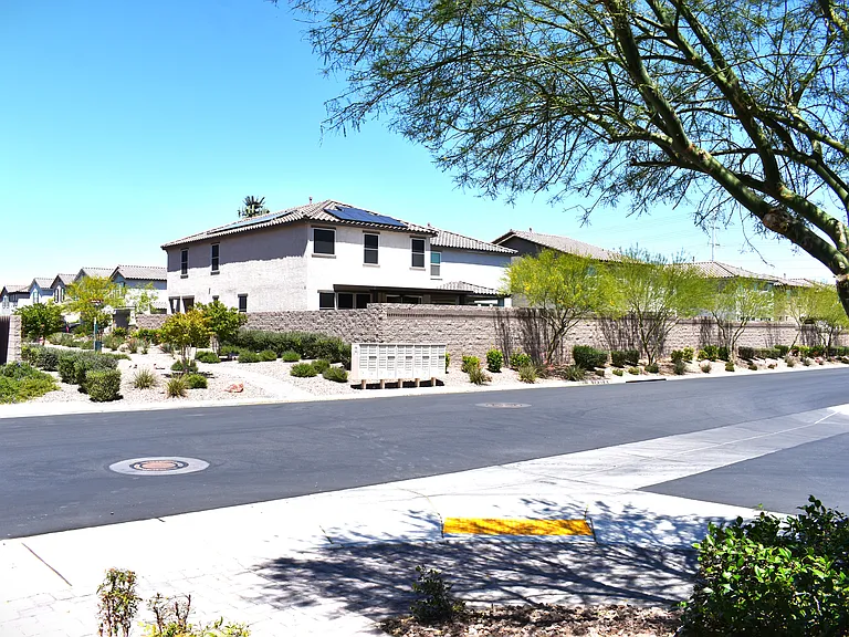 6973 W Ford Ave — Photo 25