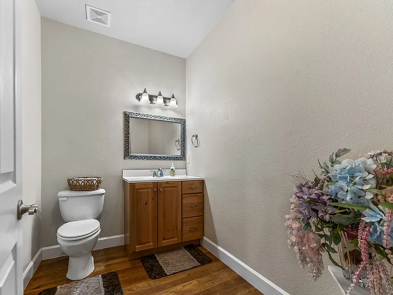 Equinox Dr — Photo 29