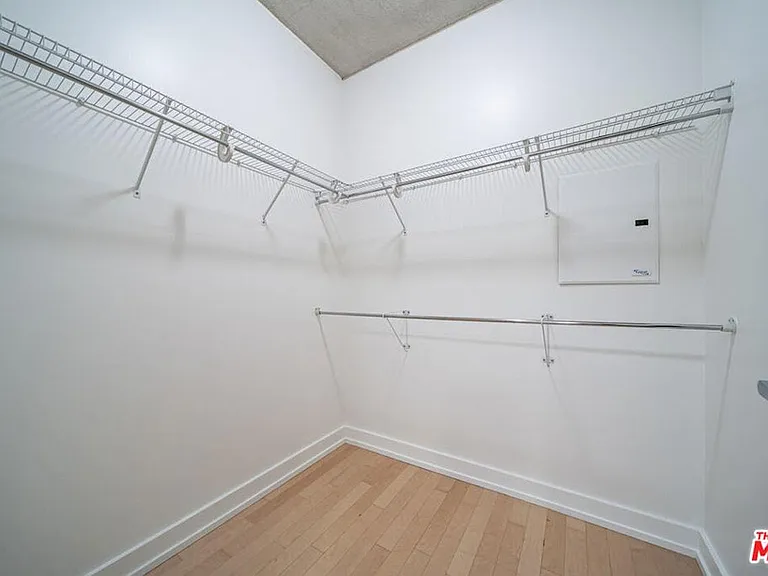 Walk in closet