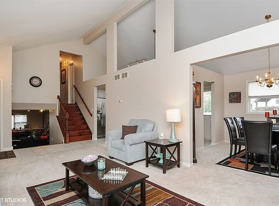 3rd image of 1701 Pebble Beach Dr