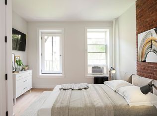 53 W 8th St #3N, New York, NY 10011