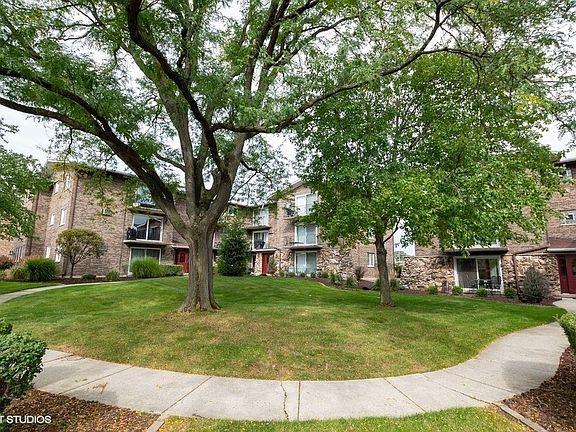 4th image of 9024 W 140th St APT 3A
