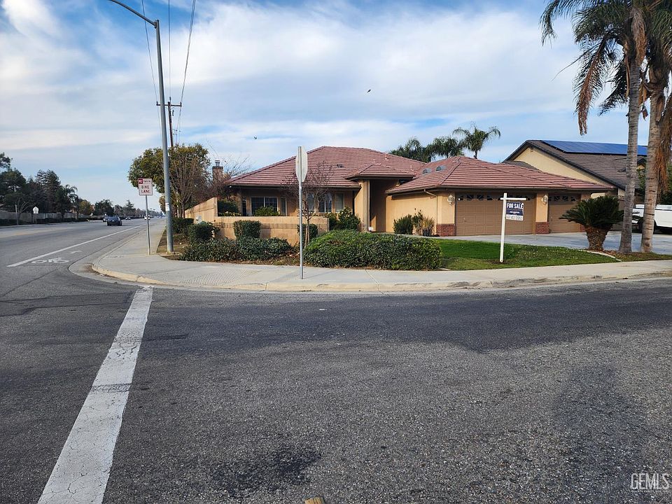 2nd image of 4014 Waterfall Canyon Dr