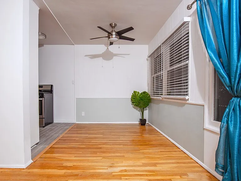 4014 Perlita Ave — Photo 6