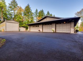 29433 Hodsdonsdale Ln, Eugene, OR 97402