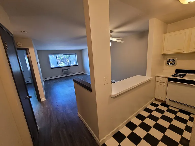 Ariel Place — Photo 20