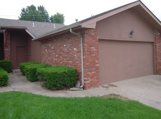 403 E Jewett Pl, Springfield, MO 65807
