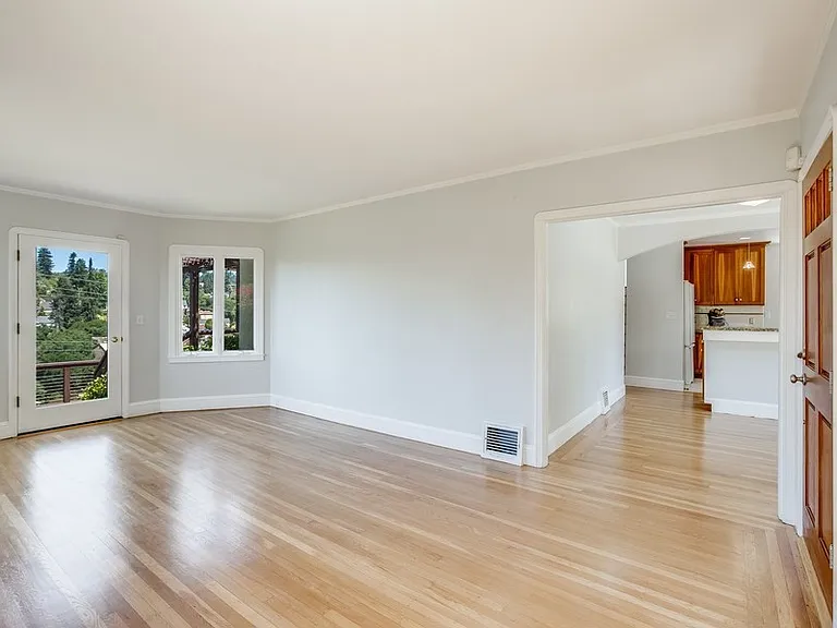 816 Everett Ave — Photo 7
