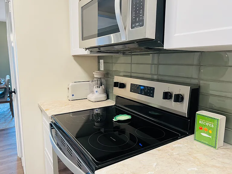 5203 N 24th St #203 — Photo 37