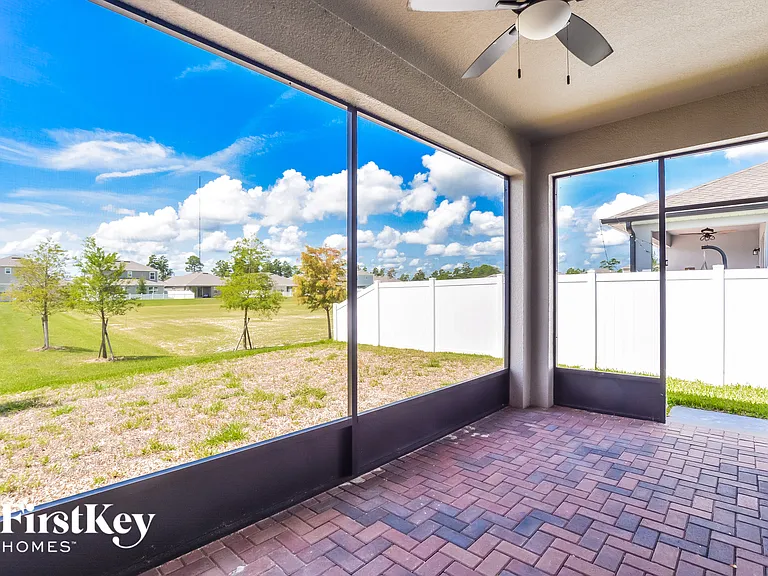 874 Lady Bird Ln — Photo 7