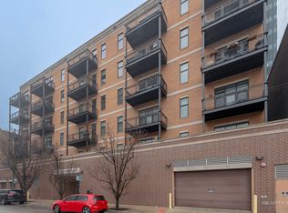 725 N Aberdeen St APT 303, Chicago, IL 60642