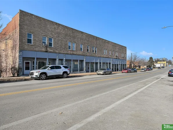 2416 S 16th St, Omaha, NE 68108