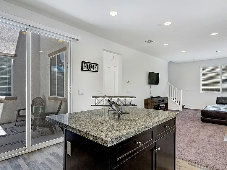 323 Paseo Gusto — Photo 8