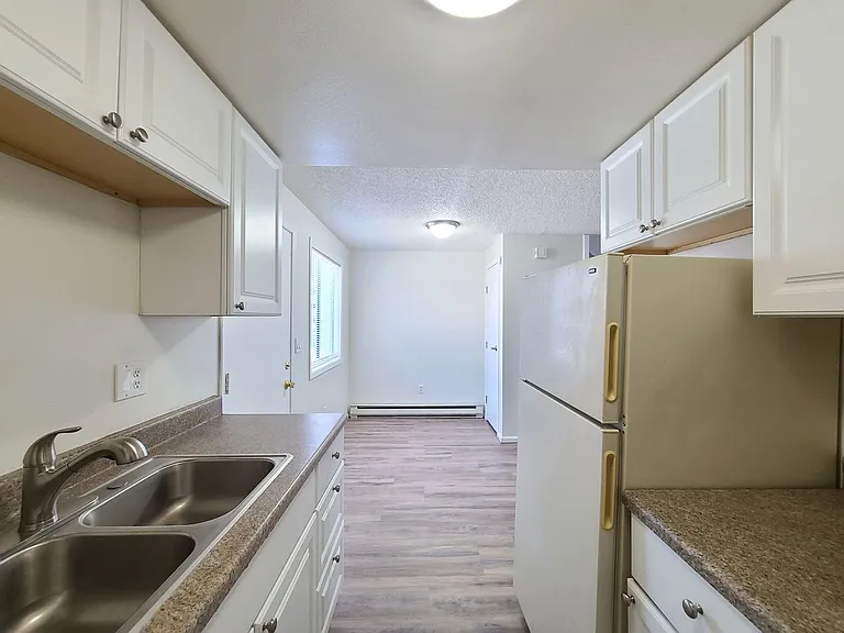 2121 E Upriver Dr #58 — Photo 9