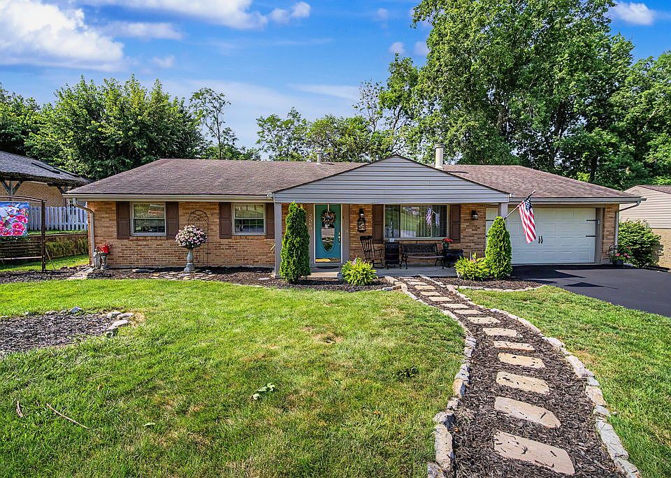 1st image of 2560 Marigold Dr