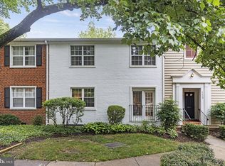 4609 28th Rd S #A, Arlington, VA 22206