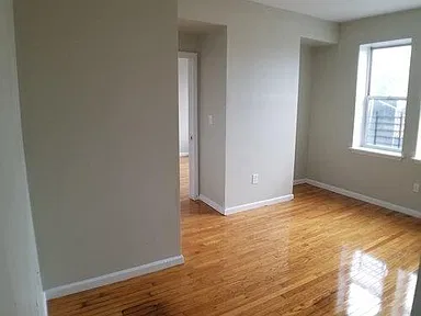 548 Springfield #3C — photo 3 of 5