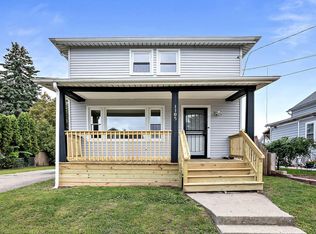 1105 67th St, Kenosha, WI 53143