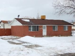 2496 W 2075 N, Clinton, UT 84015