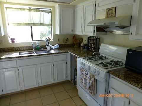 4th image of 1396 El Camino Real Unit 203