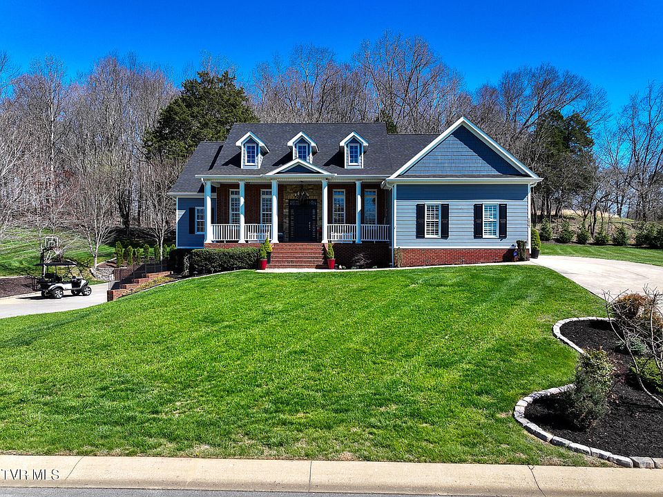 1st image of 177 Forest Ln N