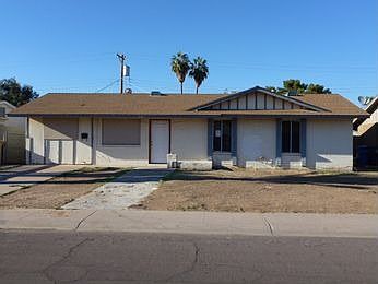 3rd image of 8238 W Avalon Dr