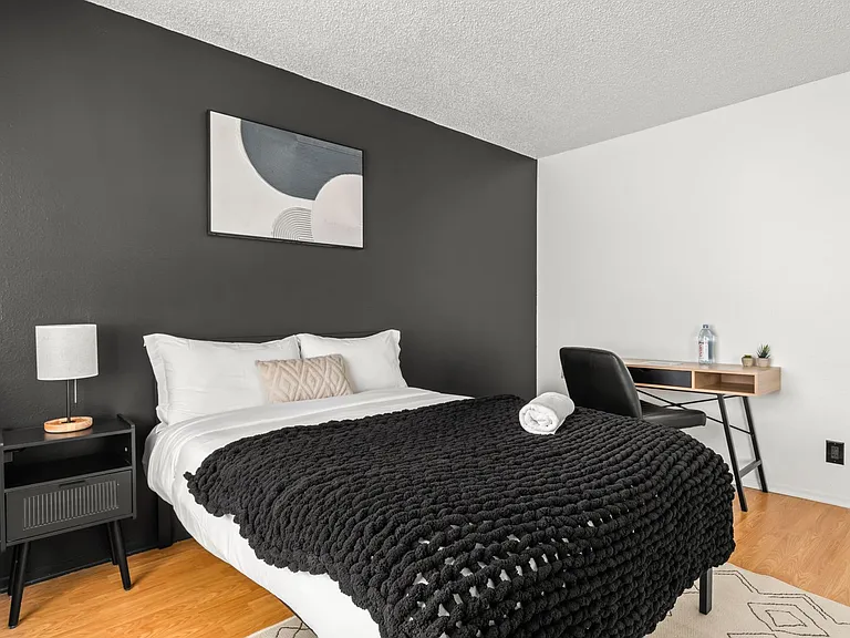1823 Pelham Ave #2 — Photo 7