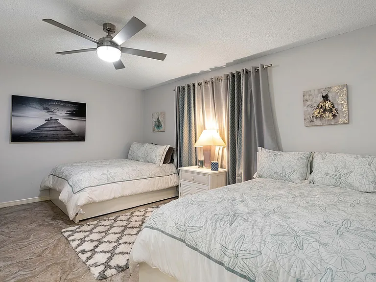 6500 Sunset Way #116 — Photo 24