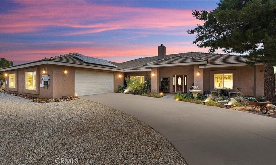 1st image of 10271 Clover Dr