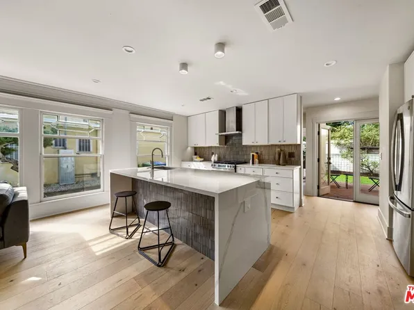 1131 S Saint Andrews Pl, Los Angeles, CA 90019