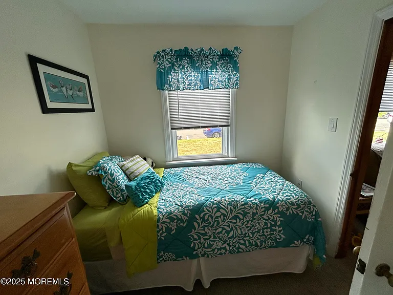 203 Princeton Ave — Photo 10