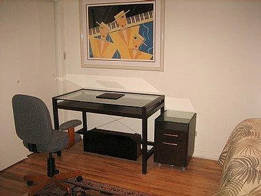 Rented by NY Living Solutions | media 11