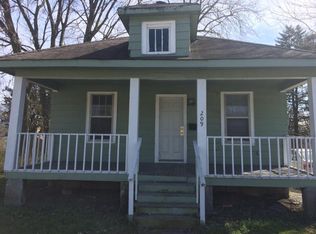 209 W Bradley Ave, Champaign, IL 61820