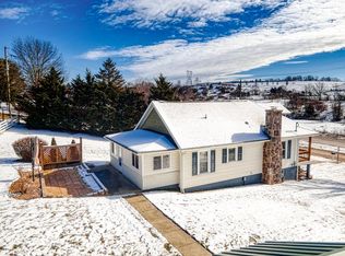 108 Galena Church Rd, Max Meadows, VA 24360