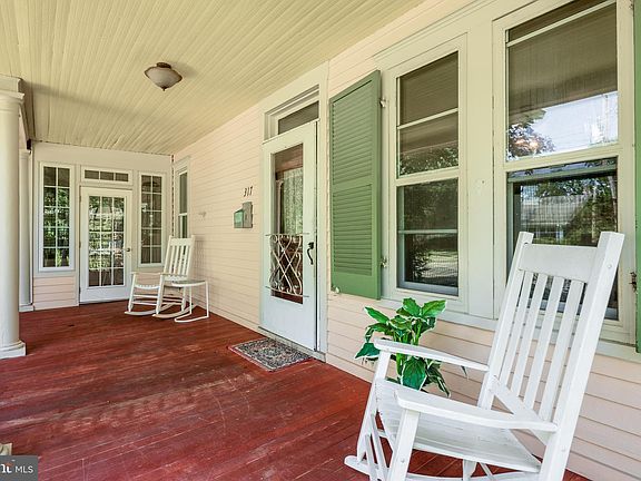 2nd image of 317 Chesterfield Ave